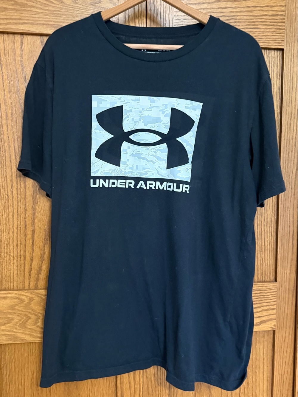 Under Armour Black Tee with Light Gray Logo Block